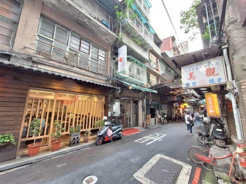 E108-埔墘商圈透天店面,新北市板橋區中山路二段