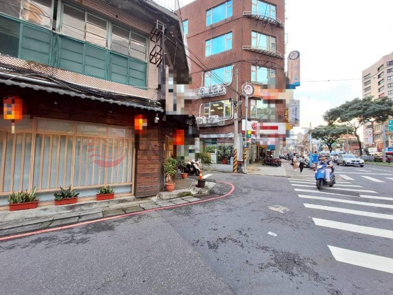 E108-埔墘商圈透天店面,新北市板橋區中山路二段