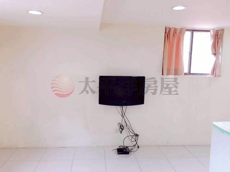 E109-板橋興隆市場透天店面,新北市板橋區中山路二段