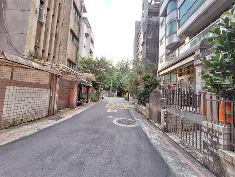 E112-大安泰順庭院1樓住辦,台北市大安區泰順街