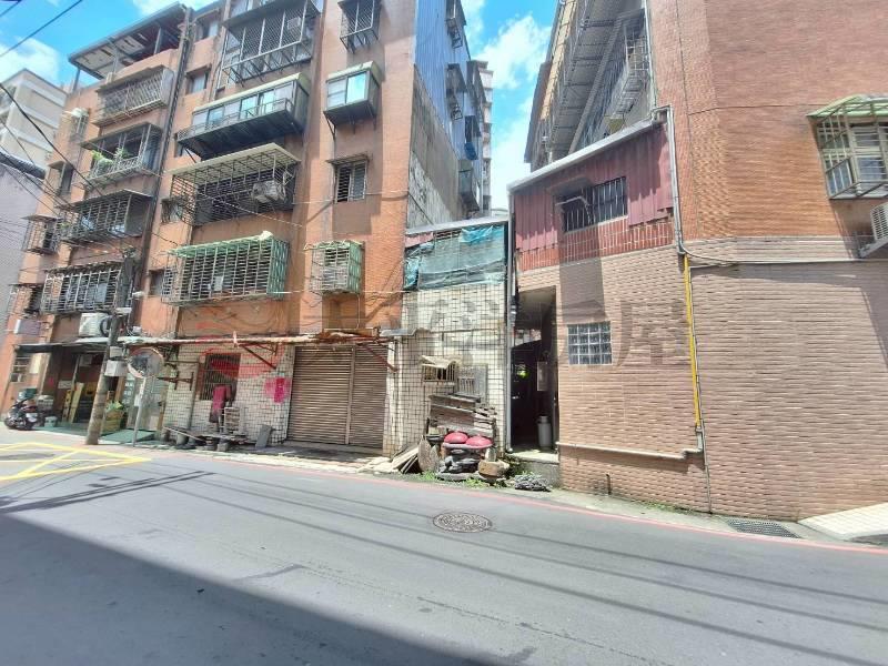 E113-汐止橫科面寬金店面,新北市汐止區橫科路