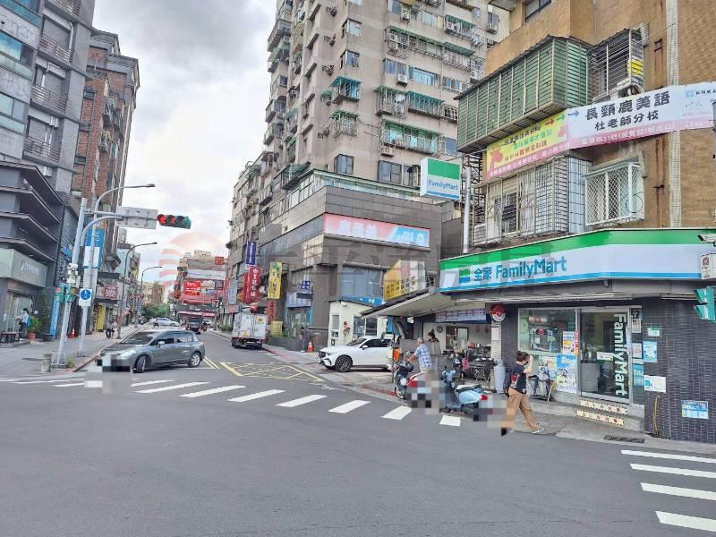 E113-汐止橫科面寬金店面,新北市汐止區橫科路