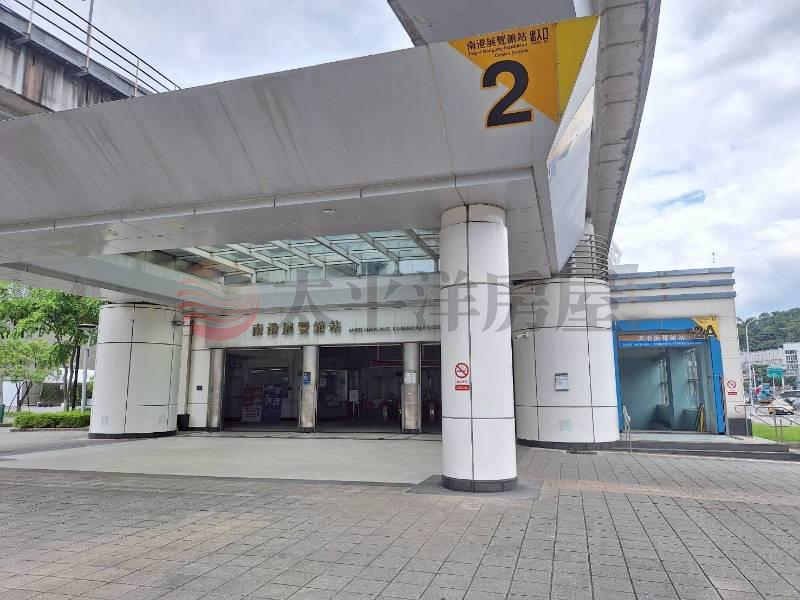 E113-汐止橫科面寬金店面,新北市汐止區橫科路