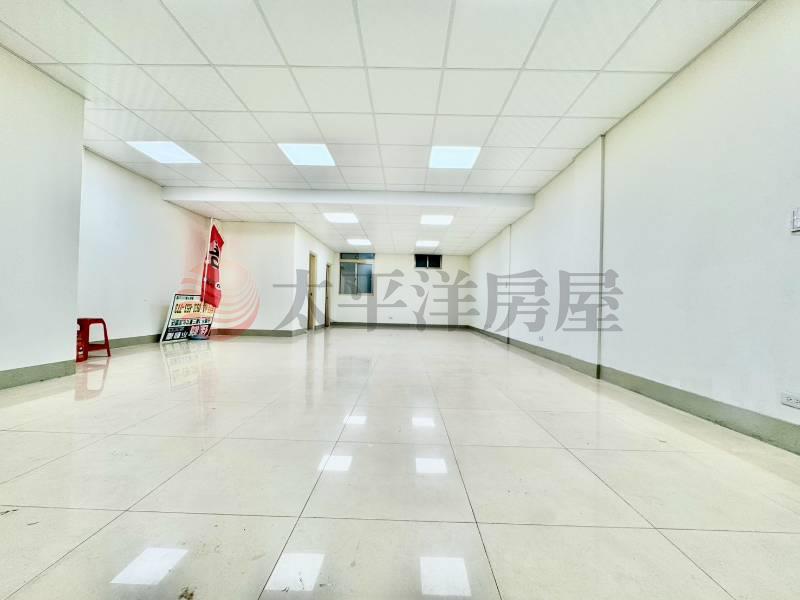 E132-三和夜市稀有大面寬店面,新北市三重區中央北路