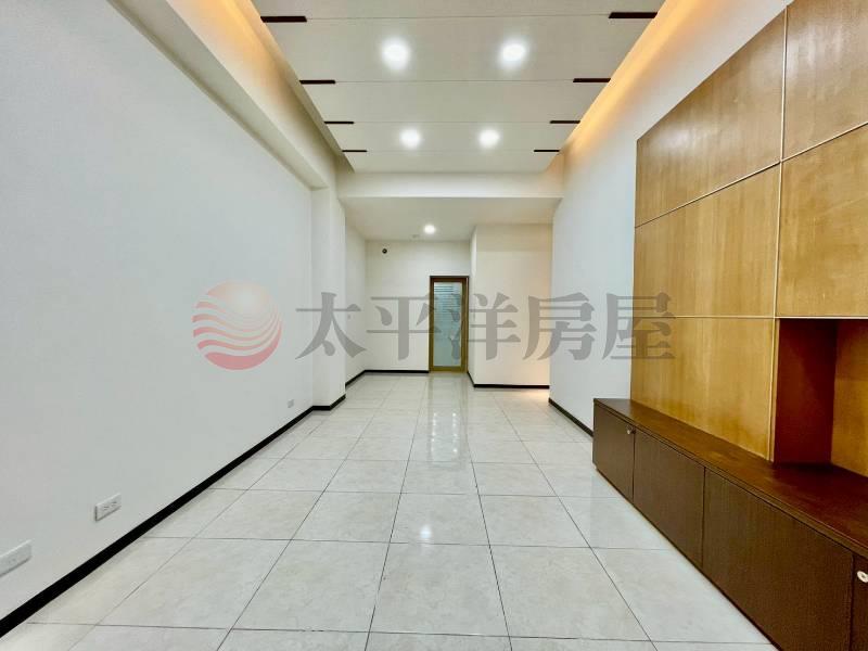 B010-雙捷運庭院1樓,新北市新莊區中港路