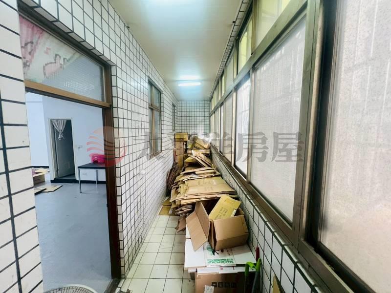 B005-世貿超低單價廠辦倉庫,新北市新莊區雙鳳路