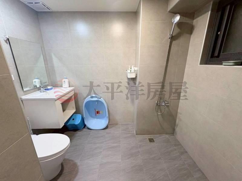 B041-龍騰方正採光美屋,新北市新莊區龍安路