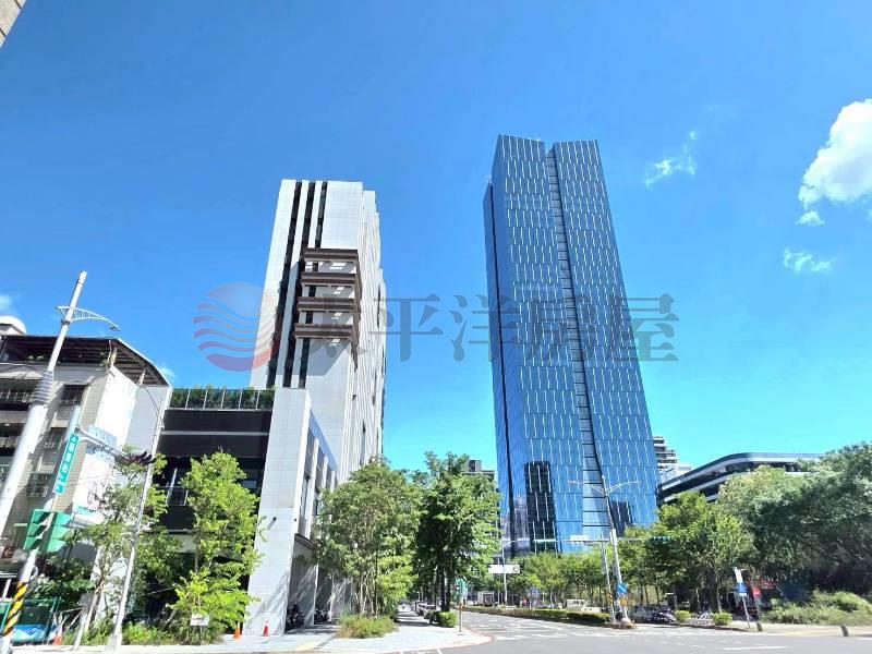 B001-新富邑四房雙車位,新北市新莊區中央路