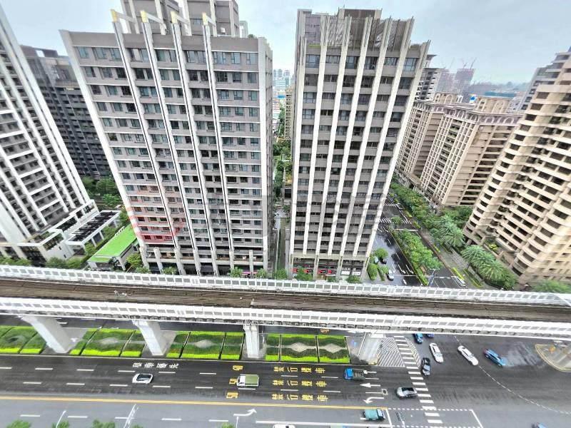 B038-頂峰帝寶美景邊間極品豪宅五房,新北市新莊區思源路