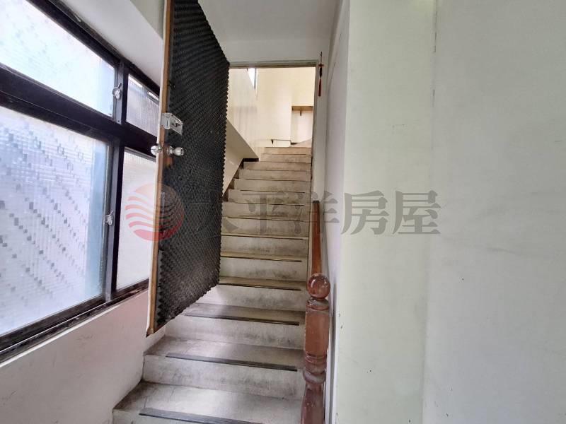 B052-運動公園旁一+二樓商辦宅,新北市新莊區復興路一段