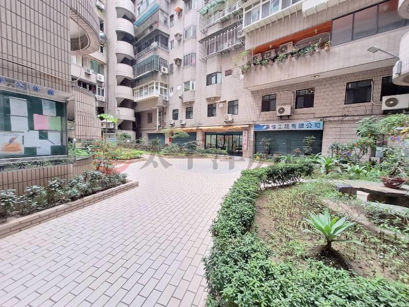 B052-運動公園旁一+二樓商辦宅,新北市新莊區復興路一段