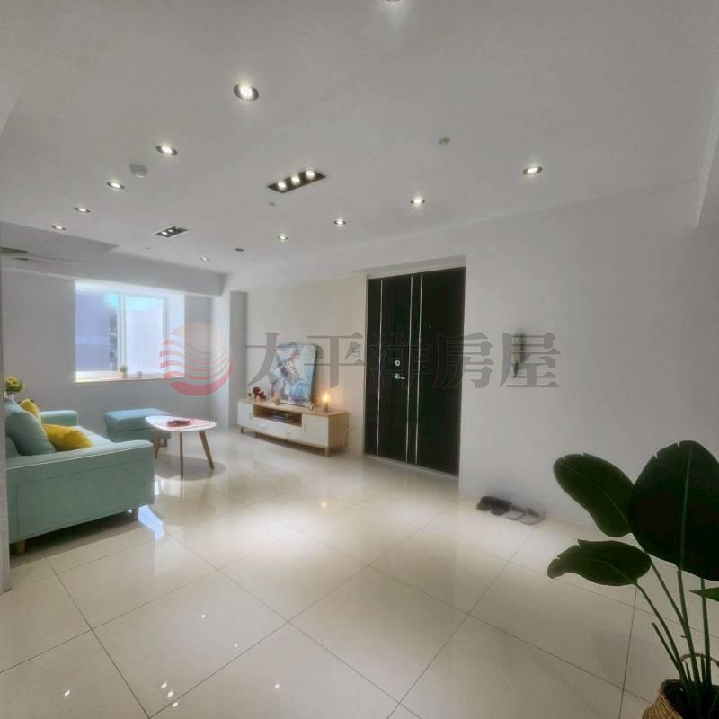 B008-百萬時尚裝潢3房次頂樓 台北居易,新北市新莊區昌平街