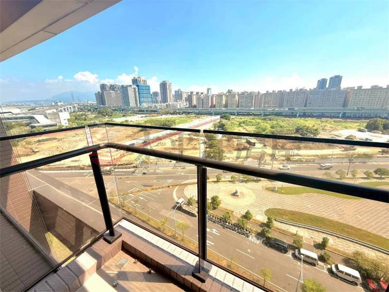 E102-A5新潤景觀豪邸三房車,新北市泰山區莊泰路