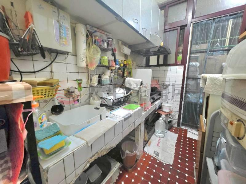 A045-捷運新莊站三樓,新北市新莊區中正路