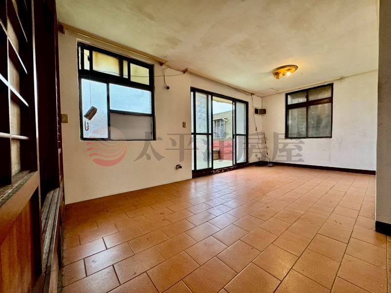 E049-重陽雙層美寓,新北市三重區重陽路二段