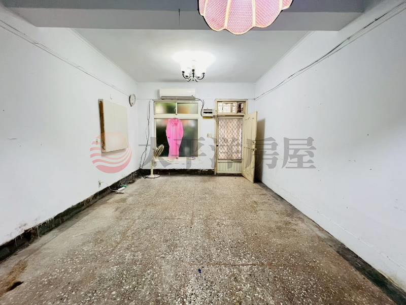 A053-低總價庭院透天厝,新北市新莊區新莊路