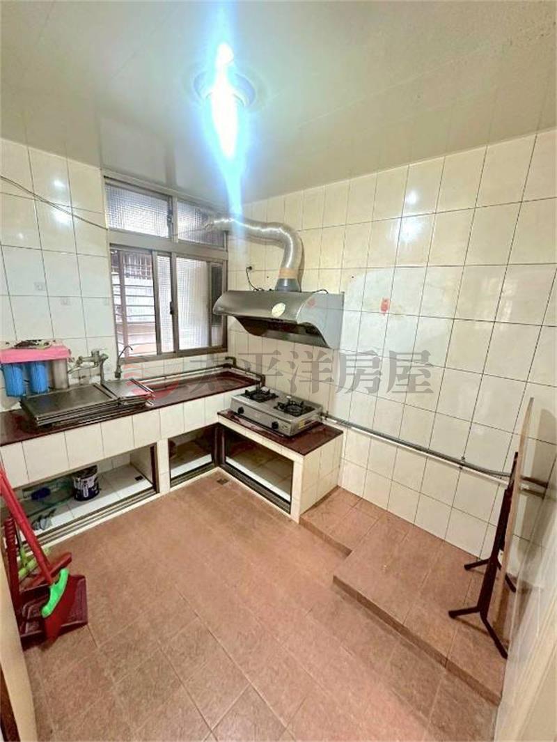 A019-棒球場運動中心大空間頂佳,新北市新莊區中和街