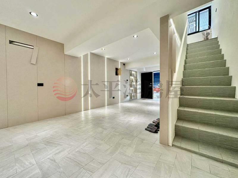 E027-三重捷運傳家透天,新北市三重區後竹圍街