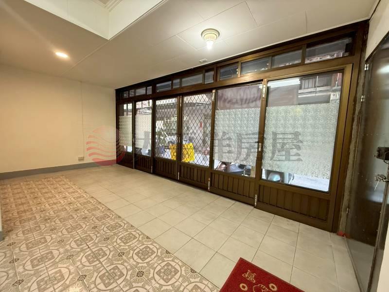 A026-面寬方正一樓,新北市新莊區民本街