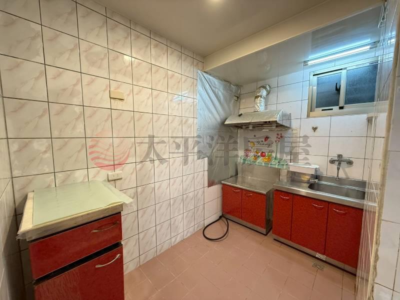 A026-面寬方正一樓,新北市新莊區民本街