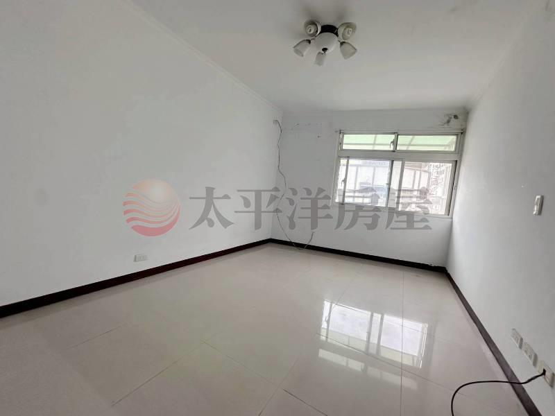 E024-民族生活圈大空間邊間美寓,新北市蘆洲區民族路