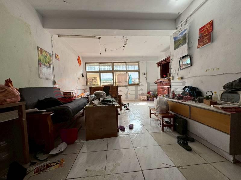 A052-中港一街 露臺戶,新北市新莊區中港一街