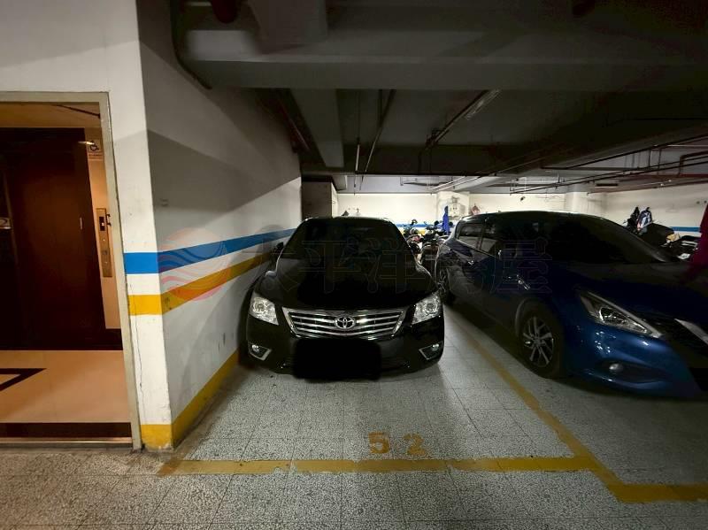 C033-家麒金店面,新北市新莊區瓊林路