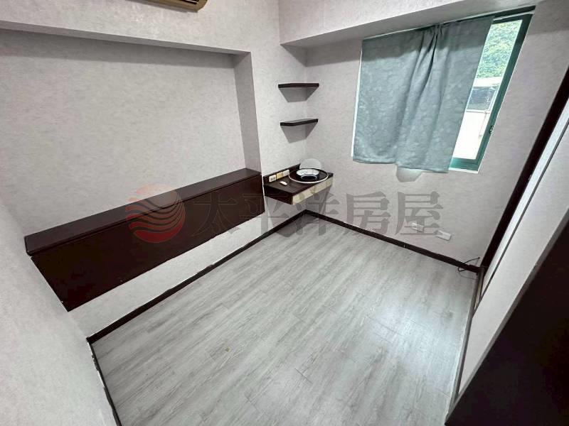 B033-星光閃閃電梯3房車,新北市新莊區新北大道七段