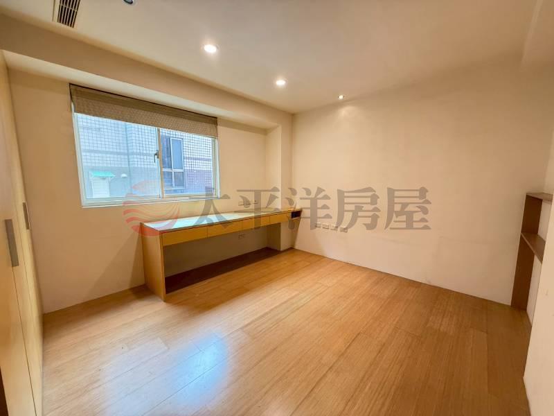 B005-稀有麗京精緻美3+1房,新北市新莊區新豐街