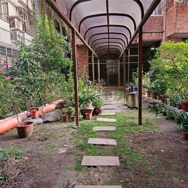 E001-美國華城 精美電梯大四房,新北市中和區連城路