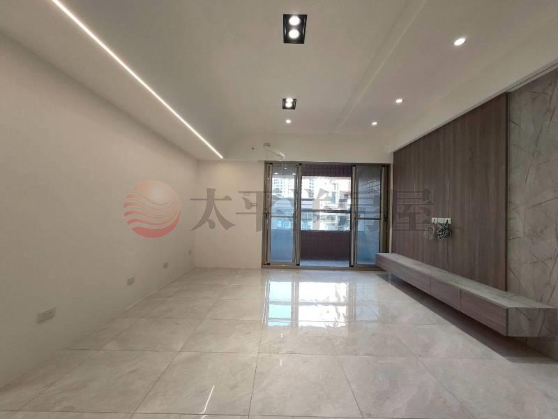 E092-板橋環遊世界精美四房+車位,新北市板橋區中正路