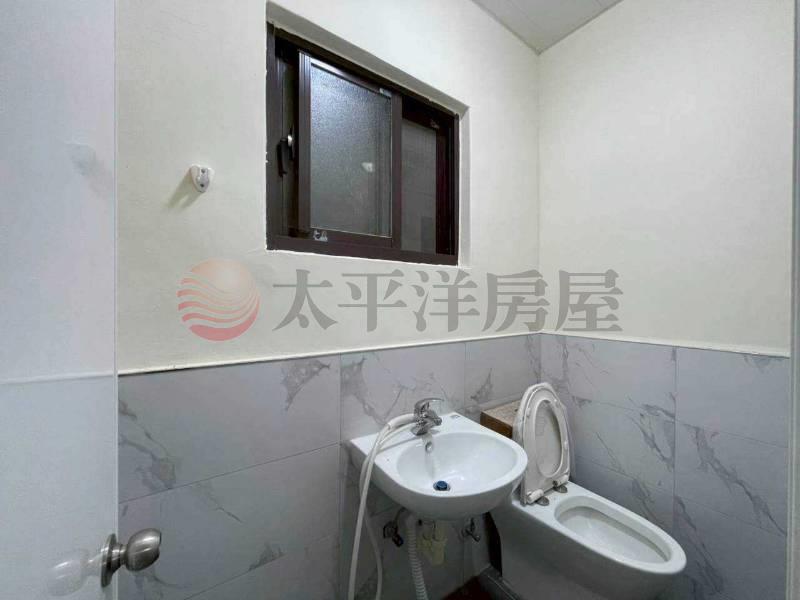 E015-龍華科技大學住辦一樓,新北市樹林區龍興街