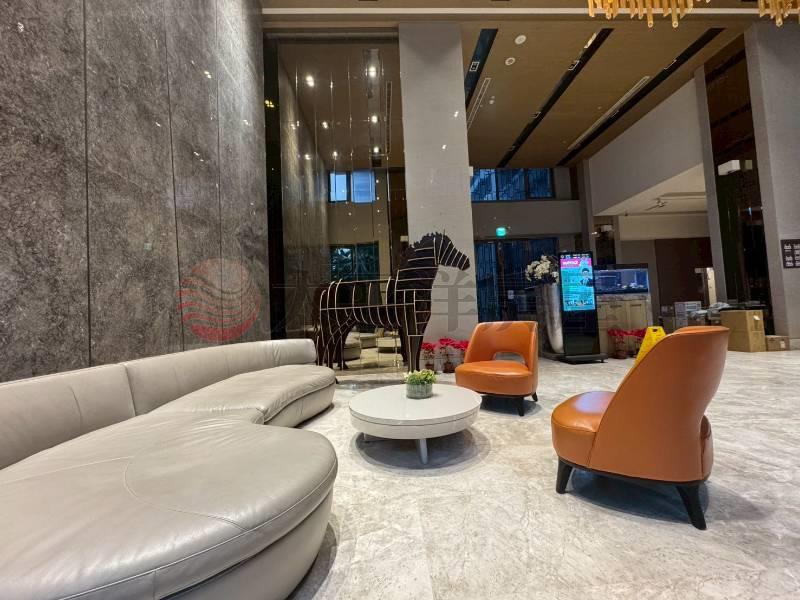 B008-愛丁堡 邊間採光電梯 可朔3室,新北市新莊區新崑路