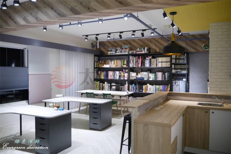 B008-愛丁堡 邊間採光電梯 可朔3室,新北市新莊區新崑路