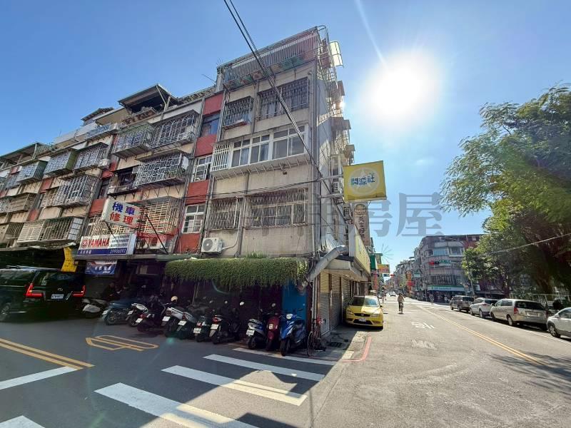 A010-學區邊間收租三樓,新北市新莊區中港二街