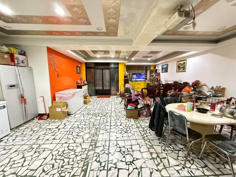 A074-學區大戶美寓二樓,新北市新莊區中港三街