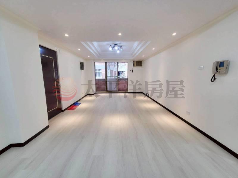 E118-儒林世家三房車,新北市泰山區明志路一段