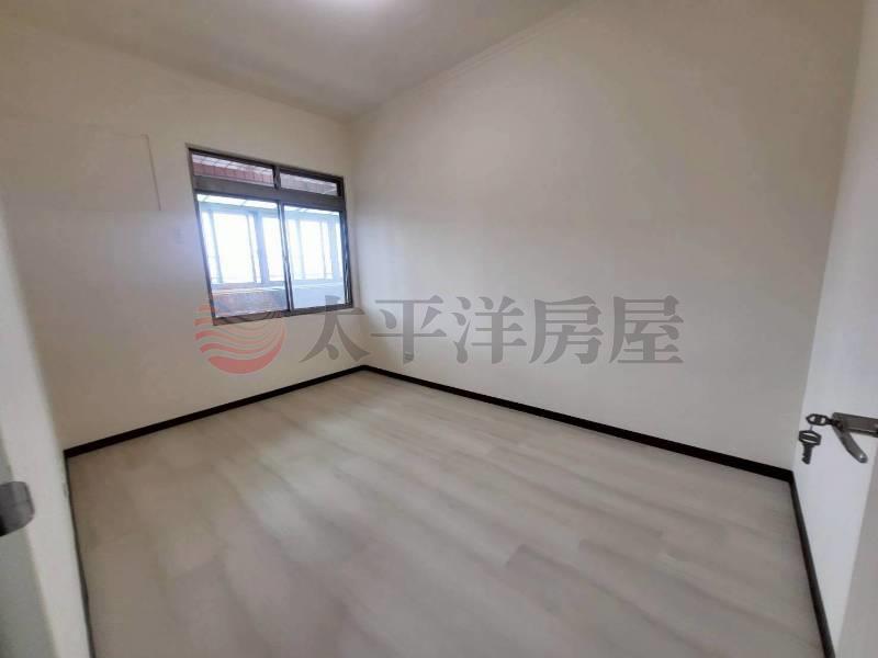 E118-儒林世家三房車,新北市泰山區明志路一段