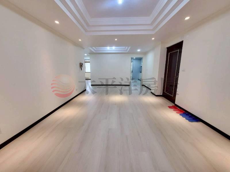 E118-儒林世家三房車,新北市泰山區明志路一段