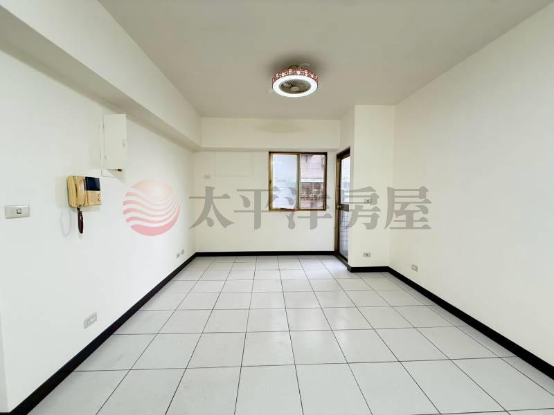 B031-學區低公設美三房車,新北市新莊區民安路