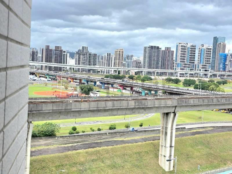 E075-漾漾台北二房車,新北市三重區水漾路一段