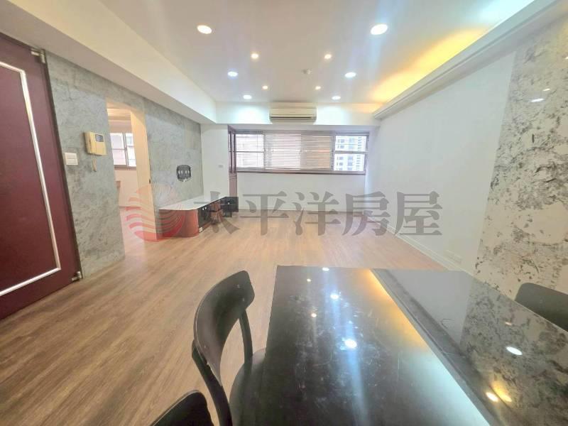 B014-忠誠星鑽三期4房車,新北市新莊區中榮街