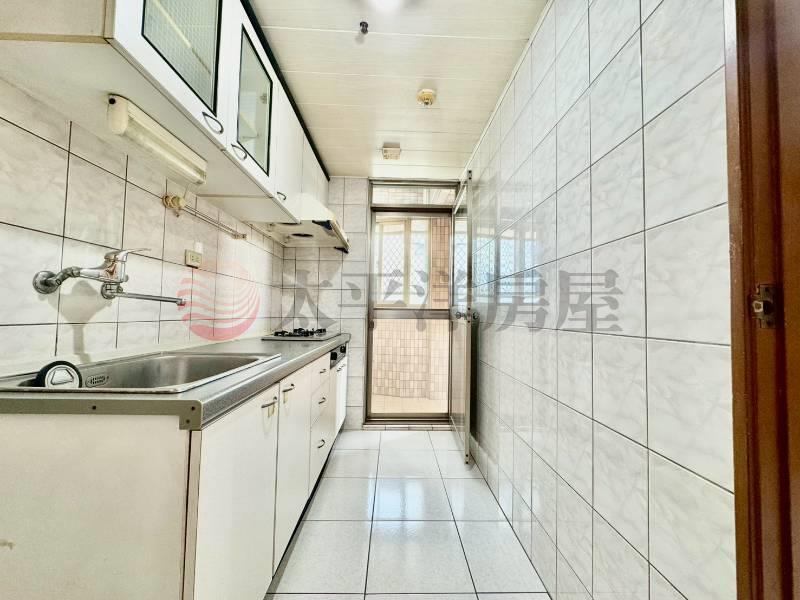 B038-極品21 景觀2房,新北市新莊區思源路