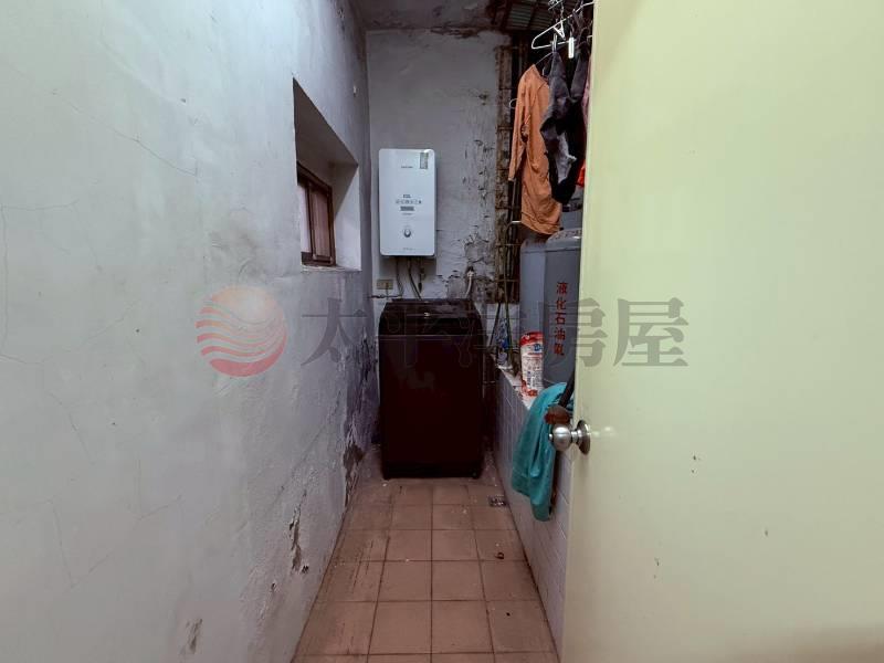 A044-低總價雅寓三樓,新北市新莊區中港一街