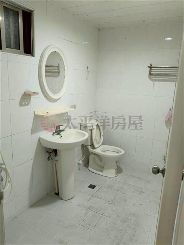 E156板橋溪崑收租聖品,新北市板橋區溪崑一街