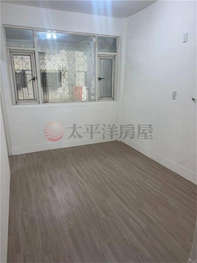 A05萬坪公園頂加,新北市新莊區中港路