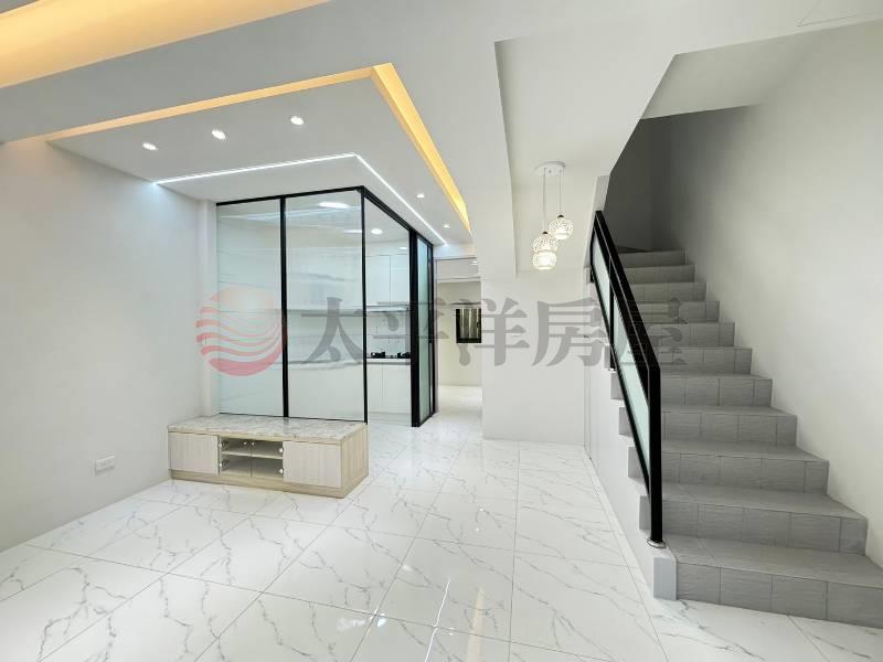 E073龜山精美透天厝,桃園市龜山區新嶺一街