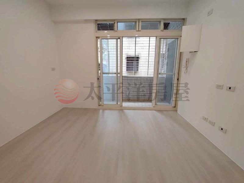 A083-中泰商圈美三樓,新北市新莊區中泰街