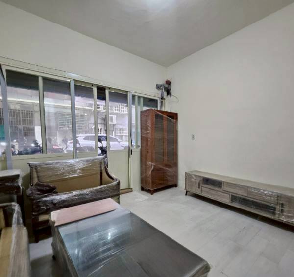 E153-免爬樓梯孝親一樓,新北市三重區三和路四段