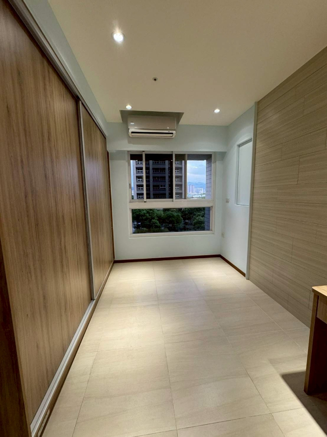 B003-愛丁堡稀有三室平面車位,新北市新莊區新崑路